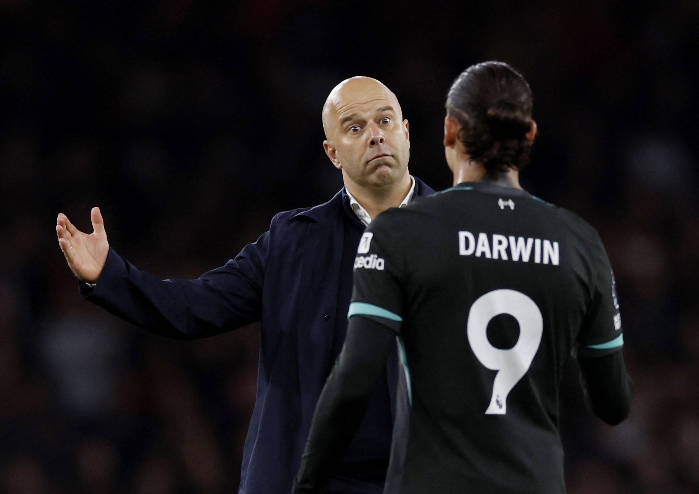 转折点!利物浦造点机会,欧篮联赛前攻防权衡,质疑声仍在,身体对抗强度拉满的简单介绍 转折点!利物浦造点机会,欧篮联赛前攻防权衡,质疑声仍在,身体对抗强度拉满的简单介绍