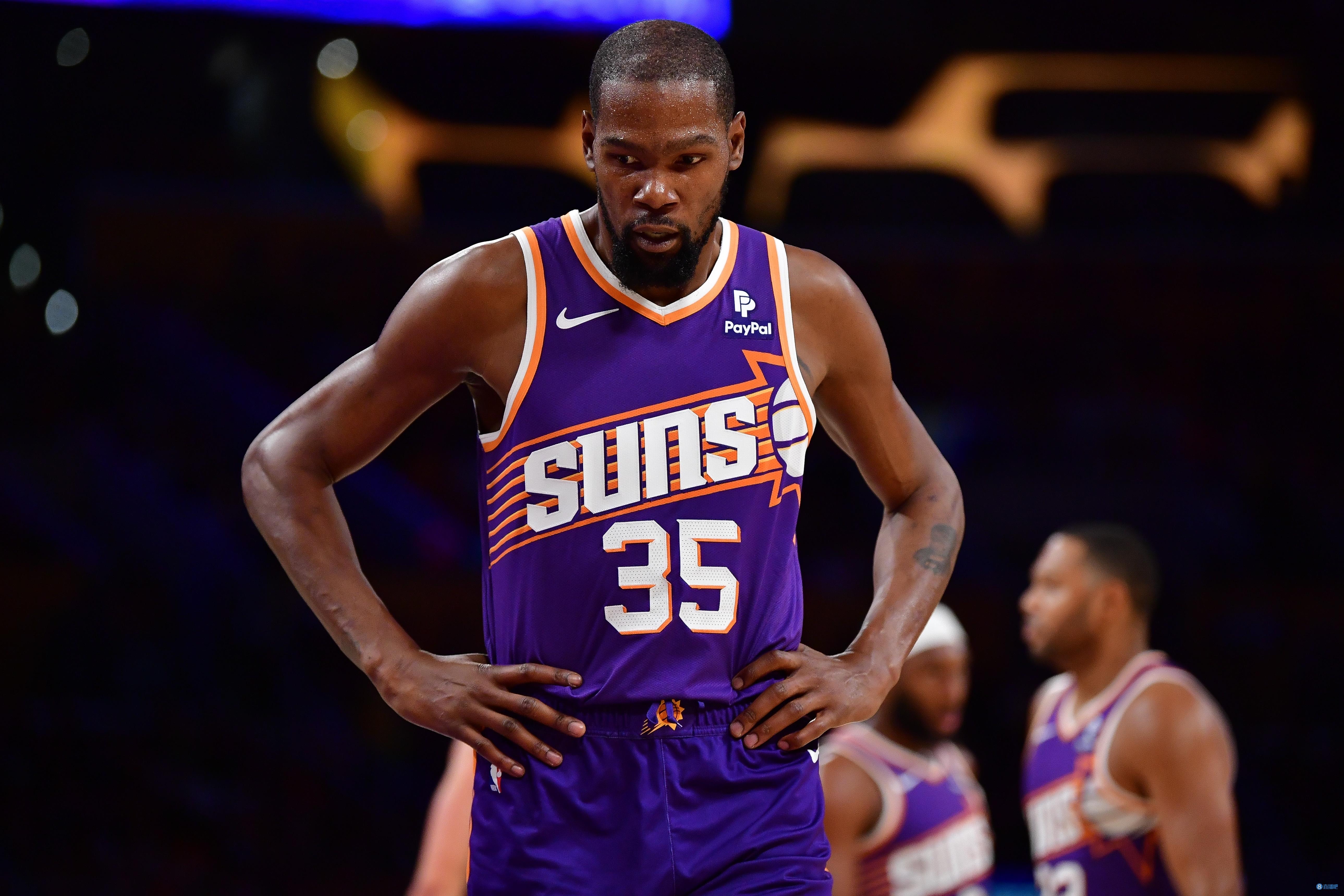 爱游戏体育 -加时末段体能课后，菲尼克斯太阳队长鼓劲备战西甲，压力陡增，数据趋势出现新变化 